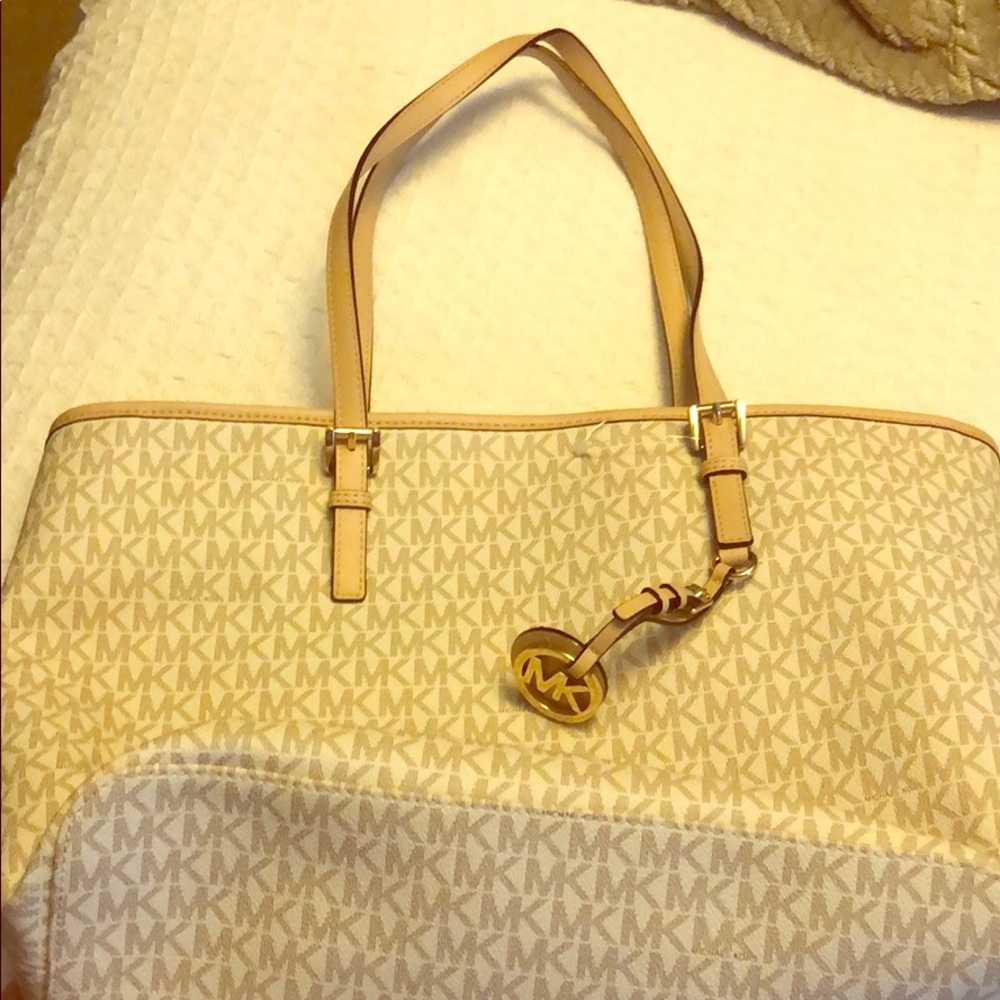 Michael Kors Tote
